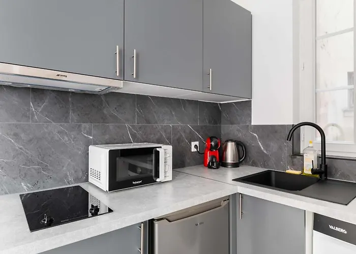 Neuf Metro Jaures- 19 - 2p - Flat-guest * Paris