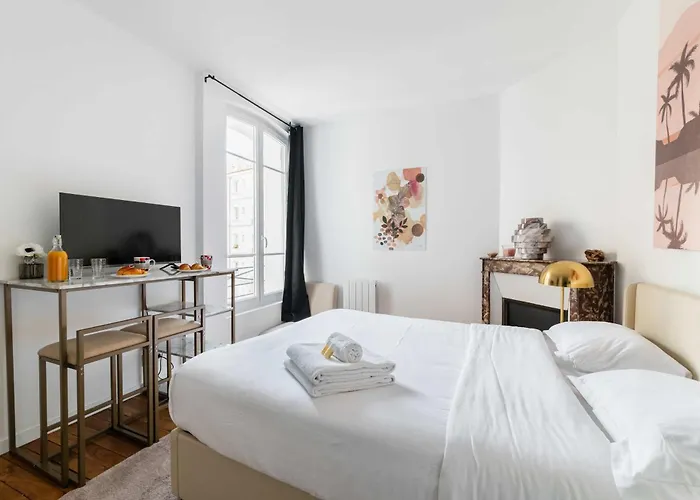 Neuf Metro Jaures- 19 - 2p - Flat-guest Apartment Paris