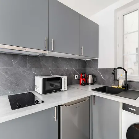 Neuf Metro Jaures- 19 - 2p - Flat-guest * פריז